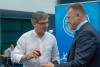Waldemar Fornalik z insygniami Ambasadora Śląskiej Piłki i Złotą Odznaką Honorową PZPN